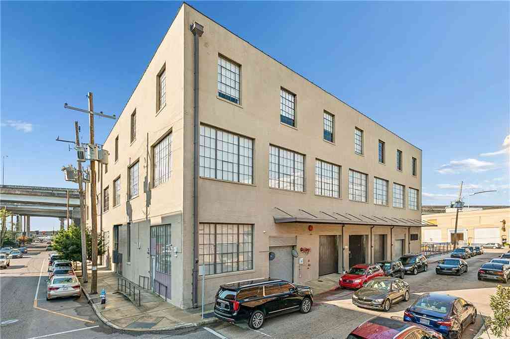 Condo For Sale - 610 John Churchill Chase Street #L20<br/> New Orleans, LA 70130