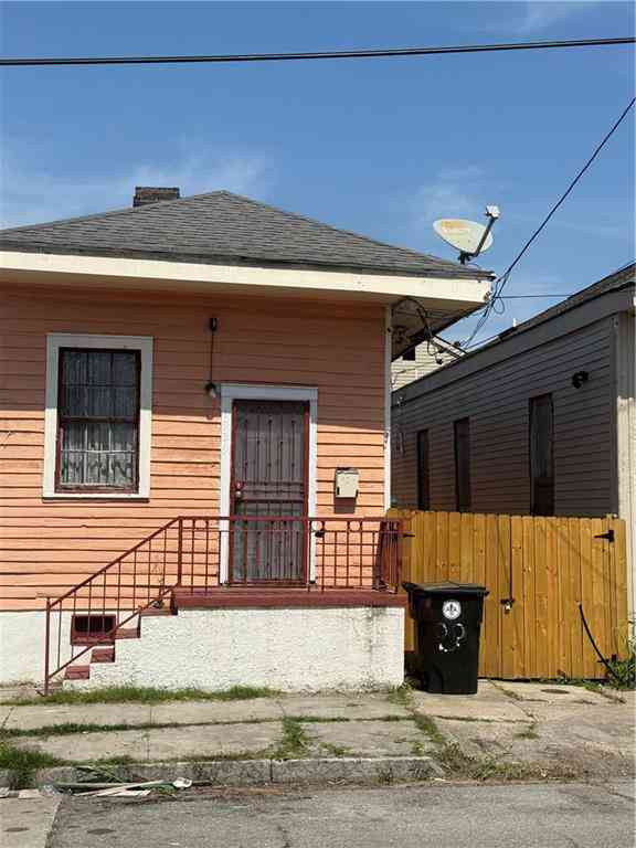 Homes For Rent - 1929 Dumaine Street<br/> New Orleans, LA 70116
