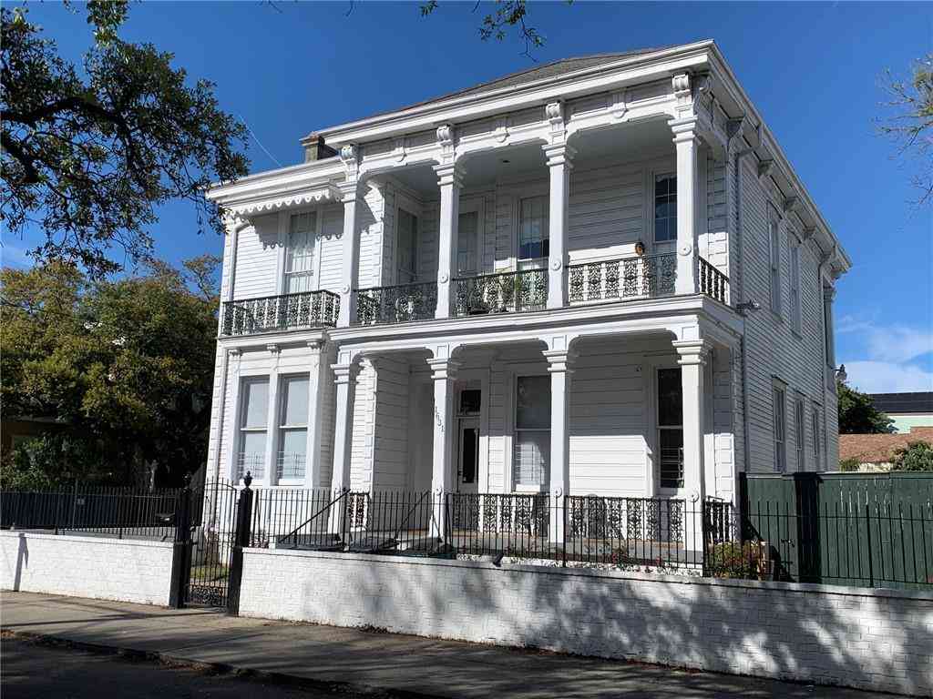 Condo For Sale - 1631 Esplanade Avenue #B<br/> New Orleans, LA 70116