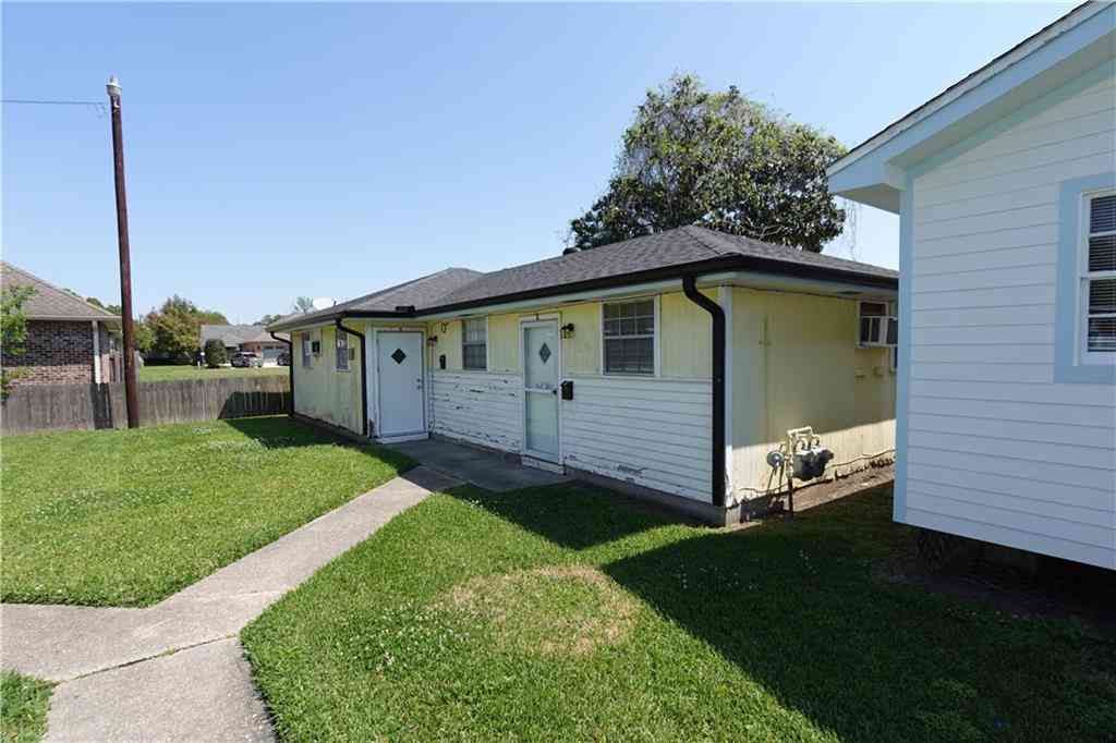 Multifamily For Rent - 116 Yorke Street #C<br/> Belle Chasse, LA 70037