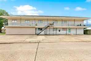 Apartment For Rent - 800 W Genie Street #3<br/> Chalmette, LA 70043