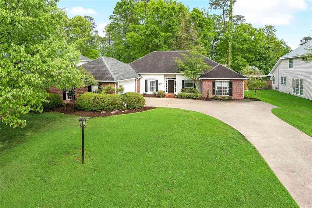 Homes For Sale - 1242 Clearwater Drive<br/> Mandeville, LA 70471