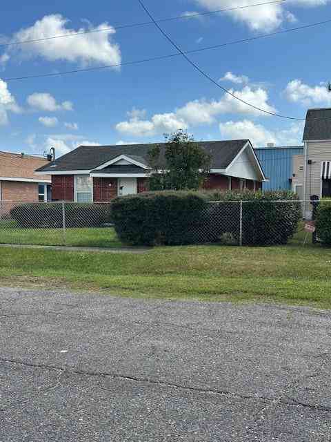 Homes For Sale - 507 Fats Domino Avenue<br/> New Orleans, LA 70117