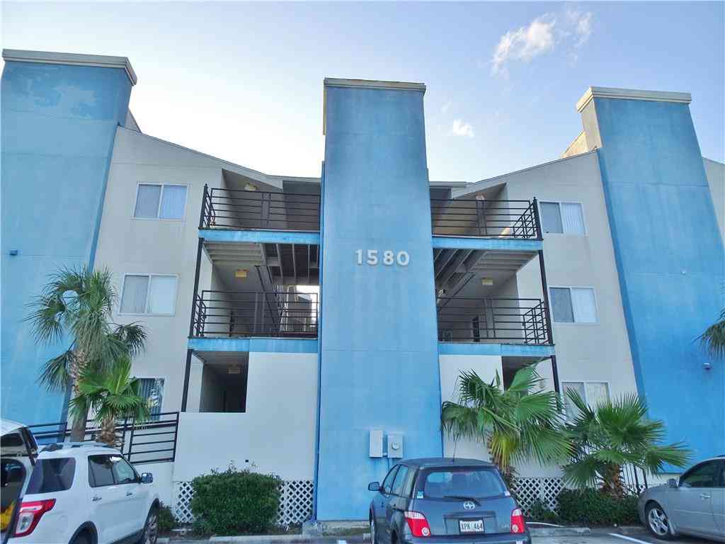 Condo For Rent - 1580 Harbor Drive #321<br/> Slidell, LA 70458