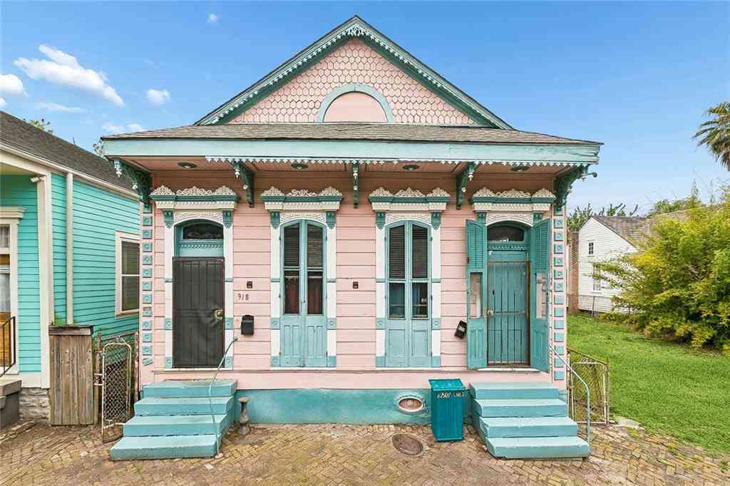 Multifamily For Sale - 918 20 Montegut Street<br/> New Orleans, LA 70117