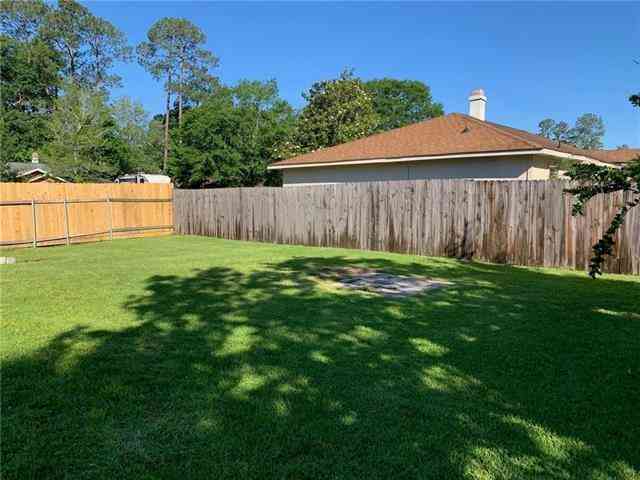 Homes For Rent - 100 Firwood Drive<br/> Slidell, LA 70458