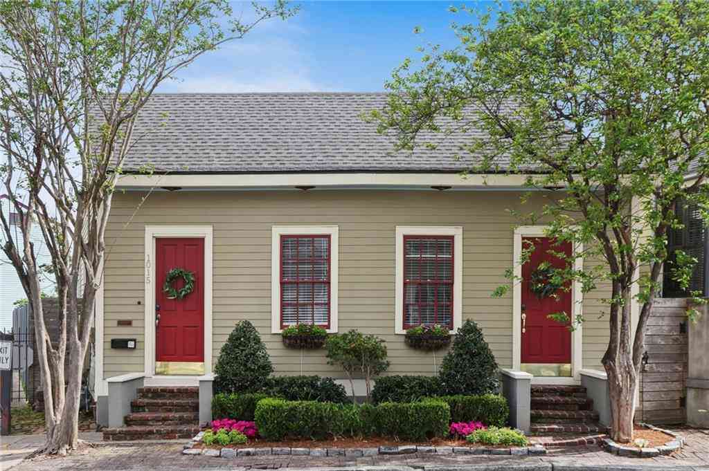 Homes For Sale - 1015 Felicity Street<br/> New Orleans, LA 70130