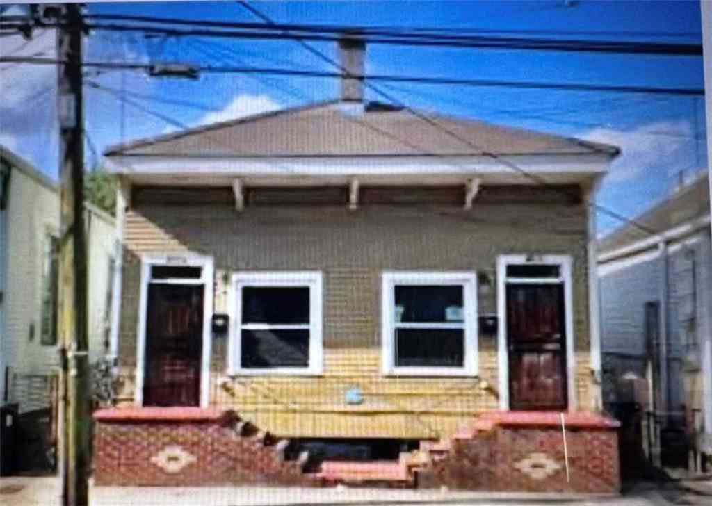 Multifamily For Rent - 2722 Martin Luther King Boulevard<br/> New Orleans, LA 70113