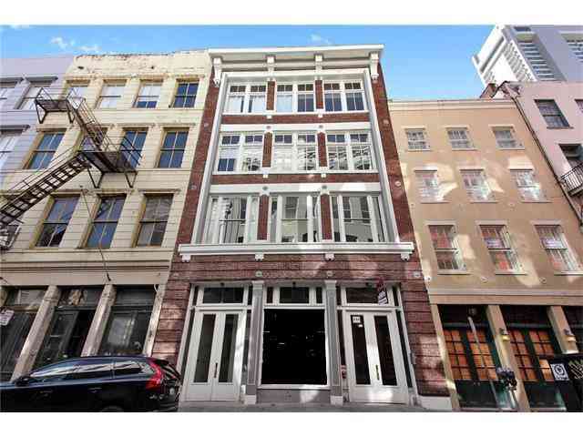 Condo For Rent - 216 Chartres Street #4E<br/> New Orleans, LA 70130