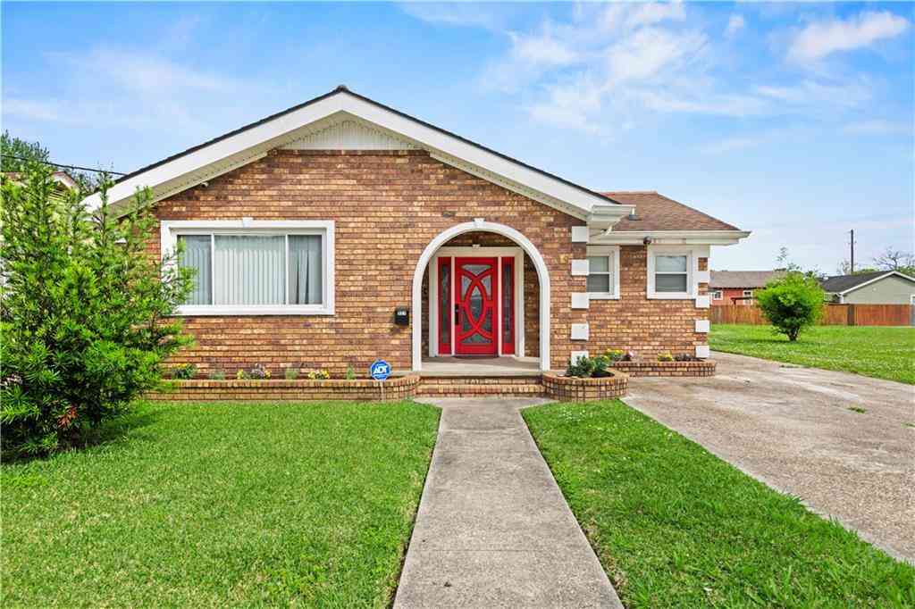 Homes For Sale - 921 Lamanche Street<br/> New Orleans, LA 70117