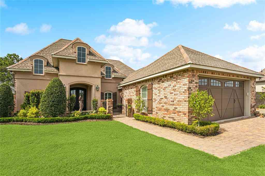 Homes For Sale - 809 S Corniche Du Lac<br/> Covington, LA 70433
