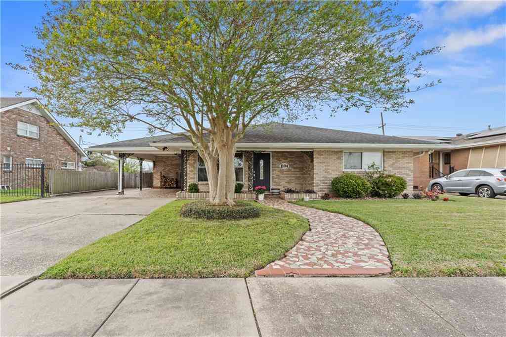 Homes For Sale - 1104 Perrin Drive<br/> Arabi, LA 70032