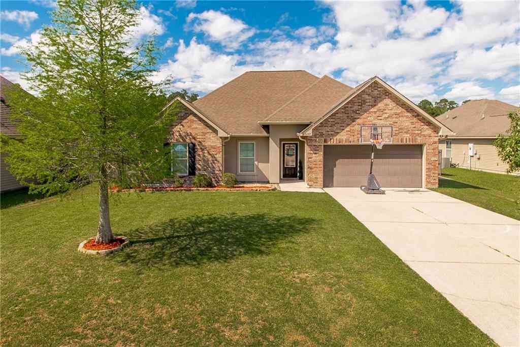 Homes For Sale - 28457 Plum Street<br/> Ponchatoula, LA 70454