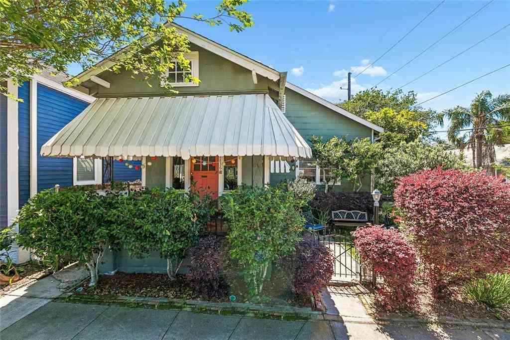Homes For Sale - 2836 Aubry Street<br/> New Orleans, LA 70119