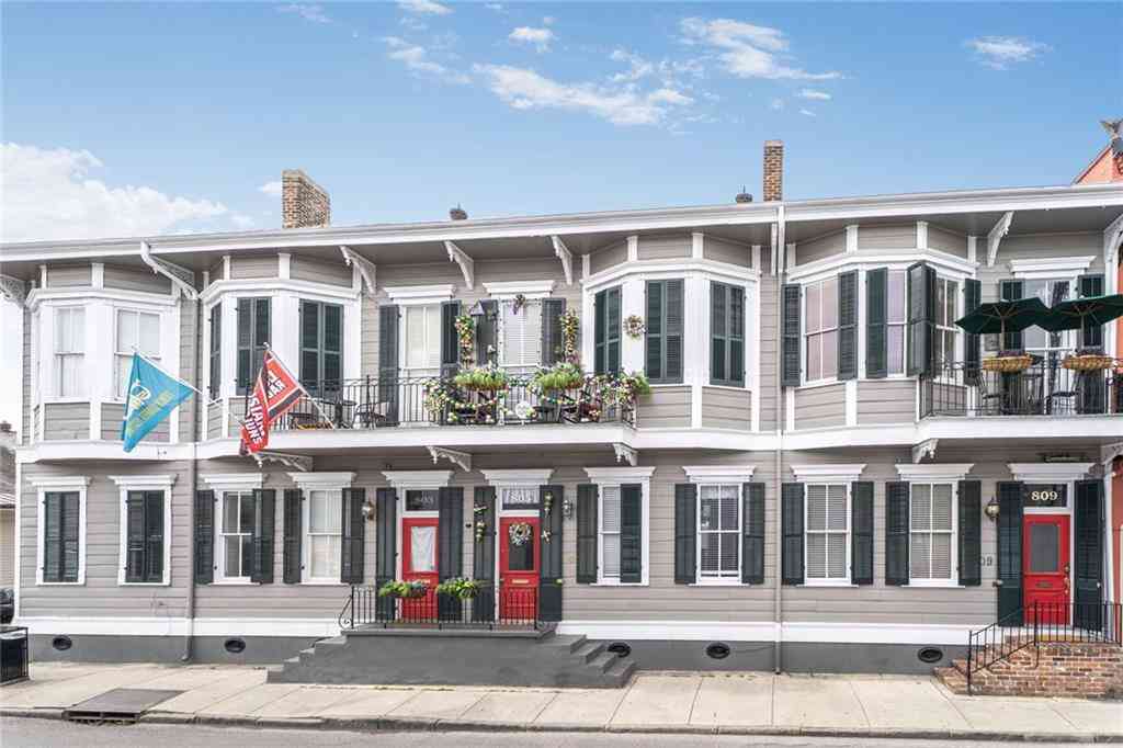 Condo For Sale - 809 Burgundy Street #809<br/> New Orleans, LA 70116