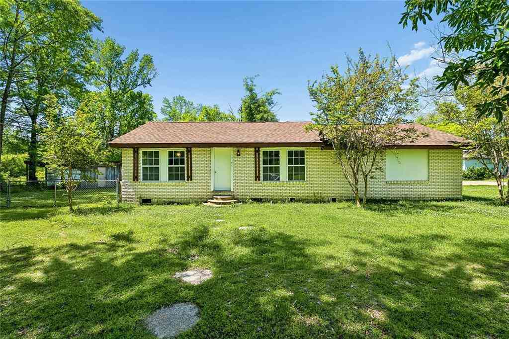 Homes For Sale - 1414 Green Street<br/> Washington County, Franklinton, LA 70438