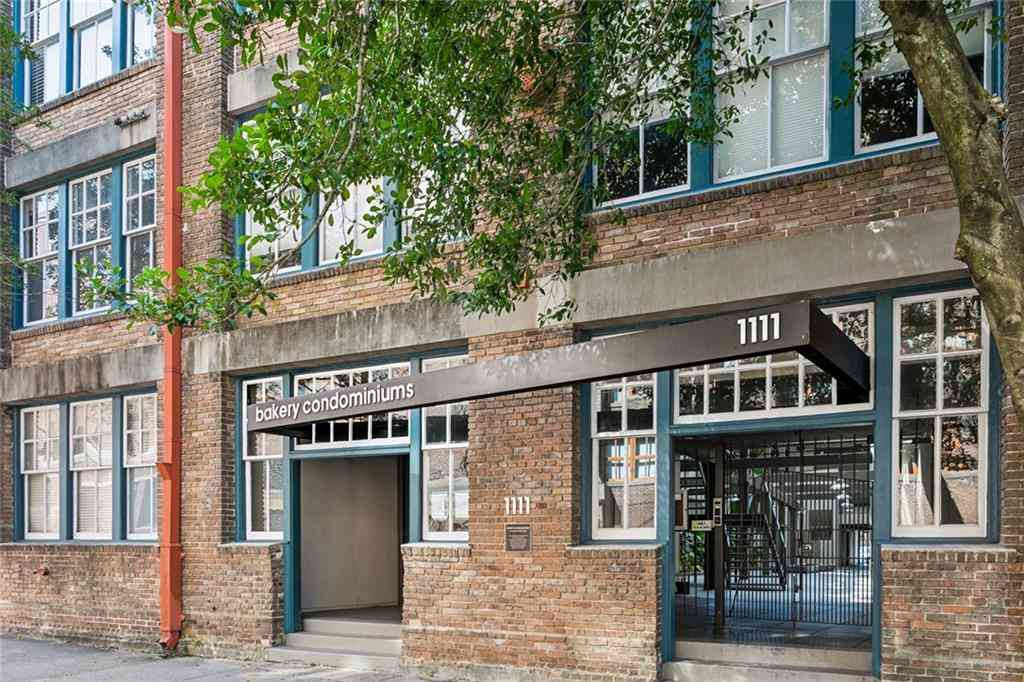 Condo For Rent - 1111 S Peters Street #102<br/> New Orleans, LA 70130