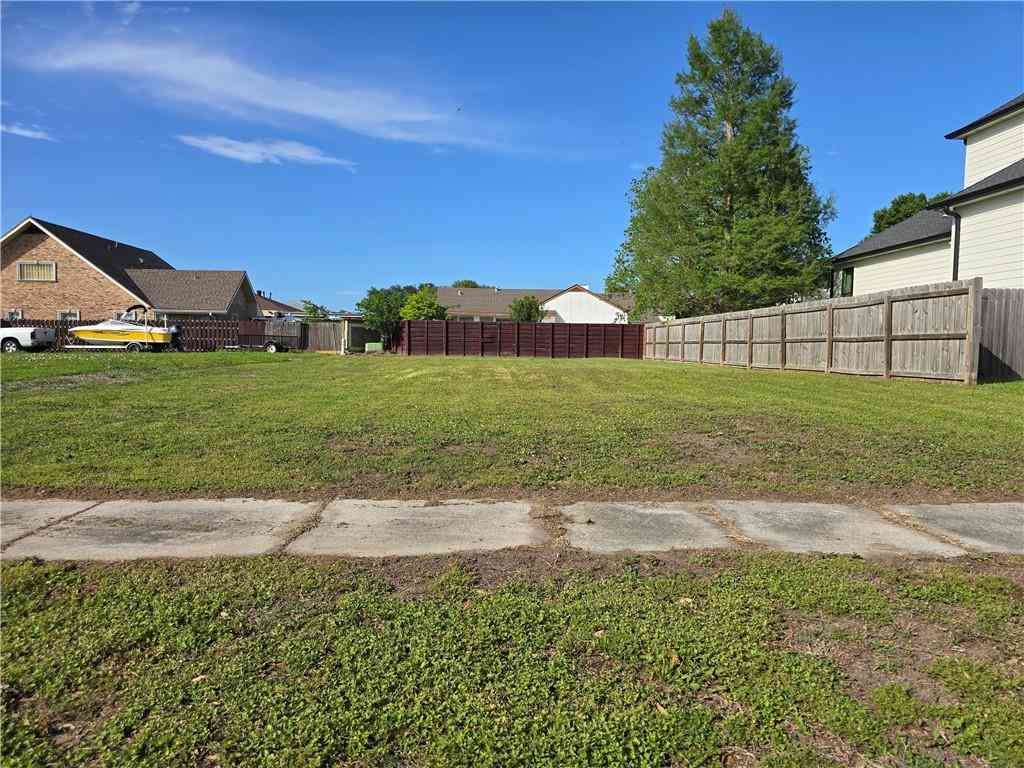 Vacant Land For Sale - 8305 Prince Drive<br/> Chalmette, LA 70043