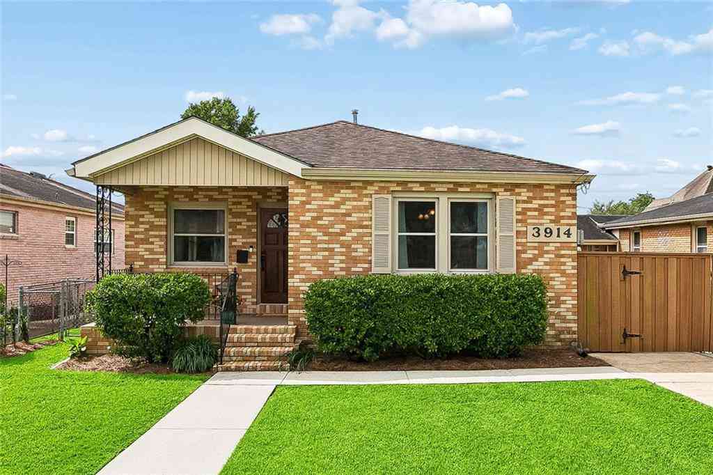 Homes For Sale - 3914 Delhi Street<br/> Metairie, LA 70001