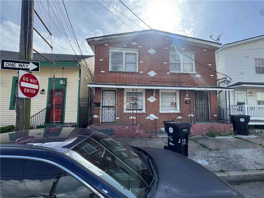 Multifamily For Sale - 2806 Saint Andrew Street<br/> New Orleans, LA 70113