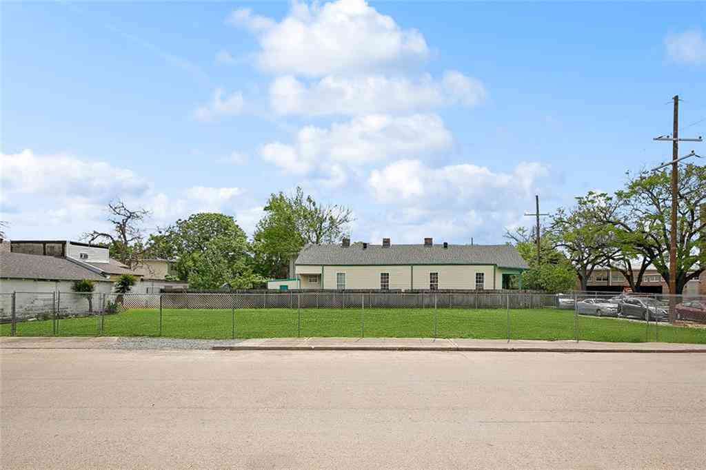Vacant Land For Sale - 8539 Green Street<br/> New Orleans, LA 70118