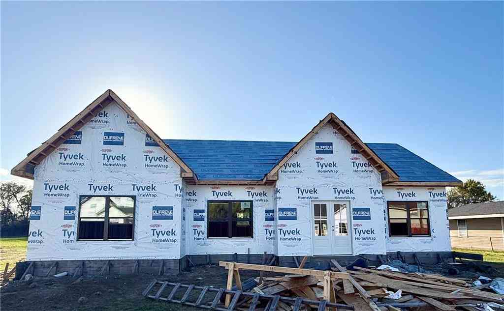 Homes For Sale - 526 Nel Court<br/> Gretna, LA 70056