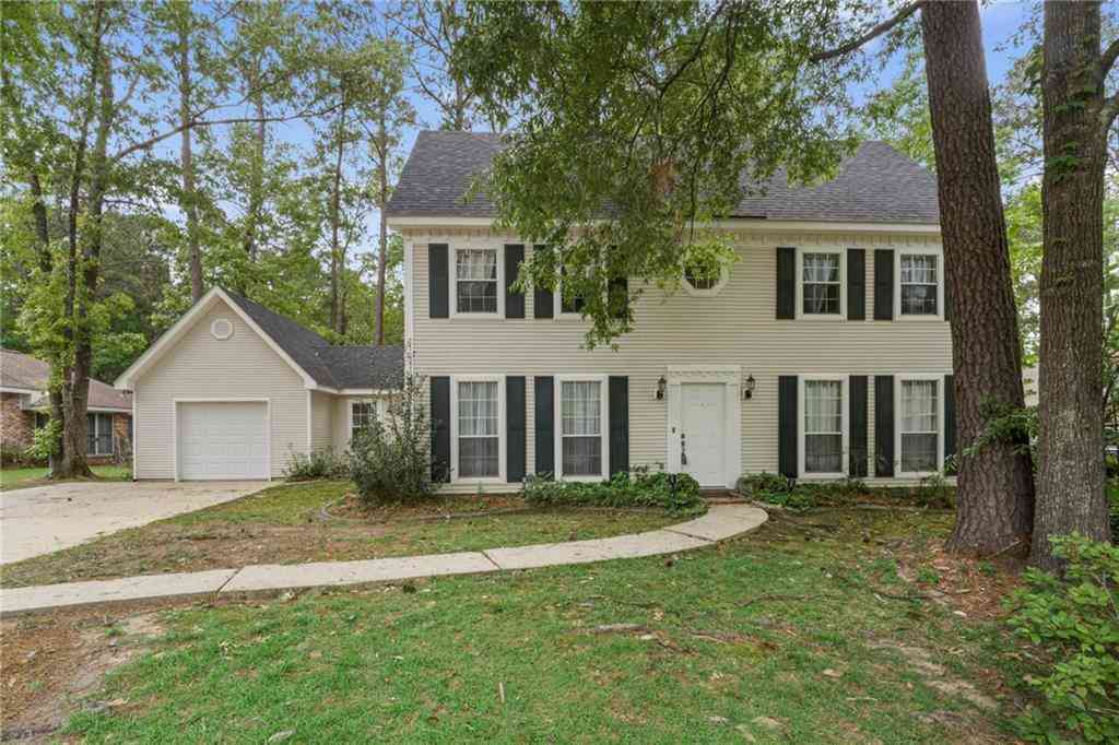 Homes For Sale - 607 Plantation Boulevard<br/> Mandeville, LA 70448
