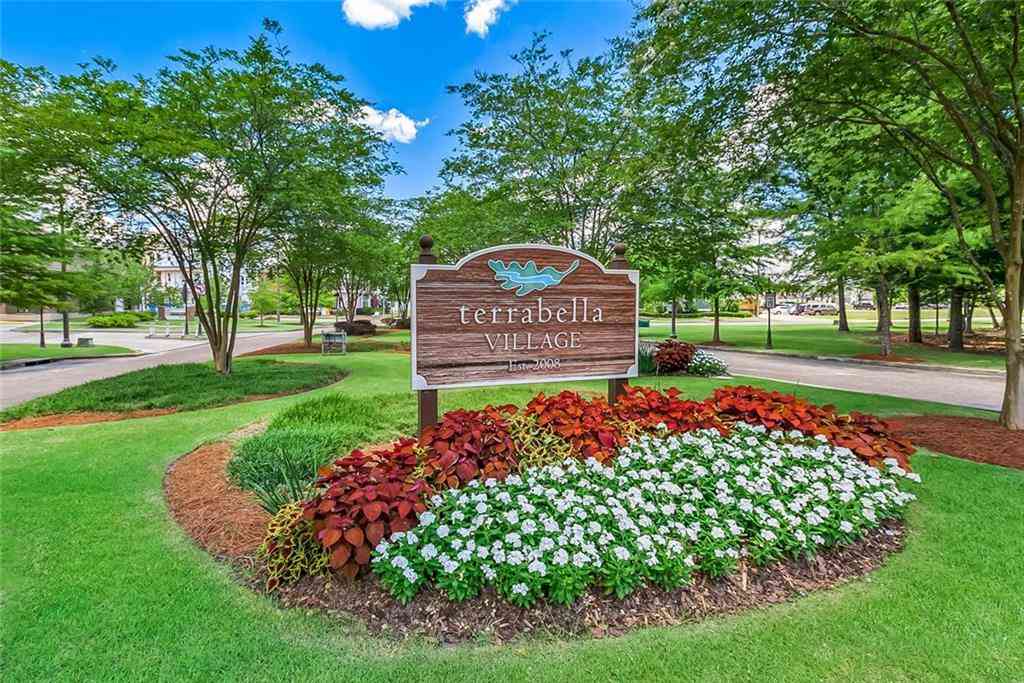 Vacant Land For Sale - 984 Beauregard Parkway<br/> Covington, LA 70433