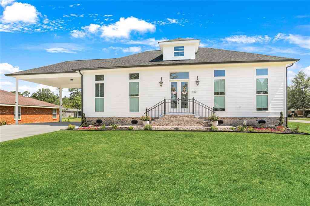 Homes For Sale - 1122 Maine Avenue<br/> Slidell, LA 70458