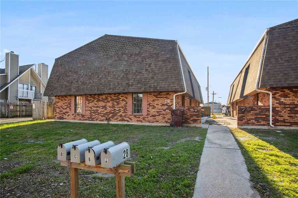 Multifamily For Rent - 26 Brandon Hall Drive #A<br/> Destrehan, LA 70047