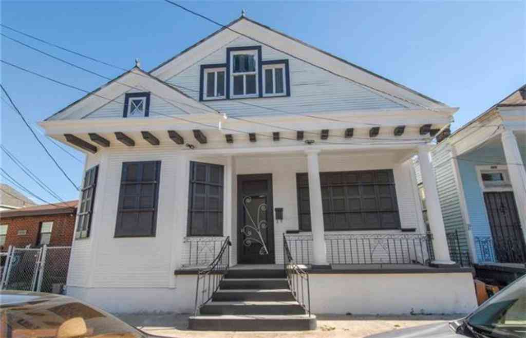 Multifamily For Sale - 2225 Dumaine Street<br/> New Orleans, LA 70119