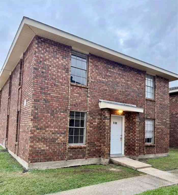 Multifamily For Rent - 908 Jeffrey Court #C<br/> La Place, LA 70068