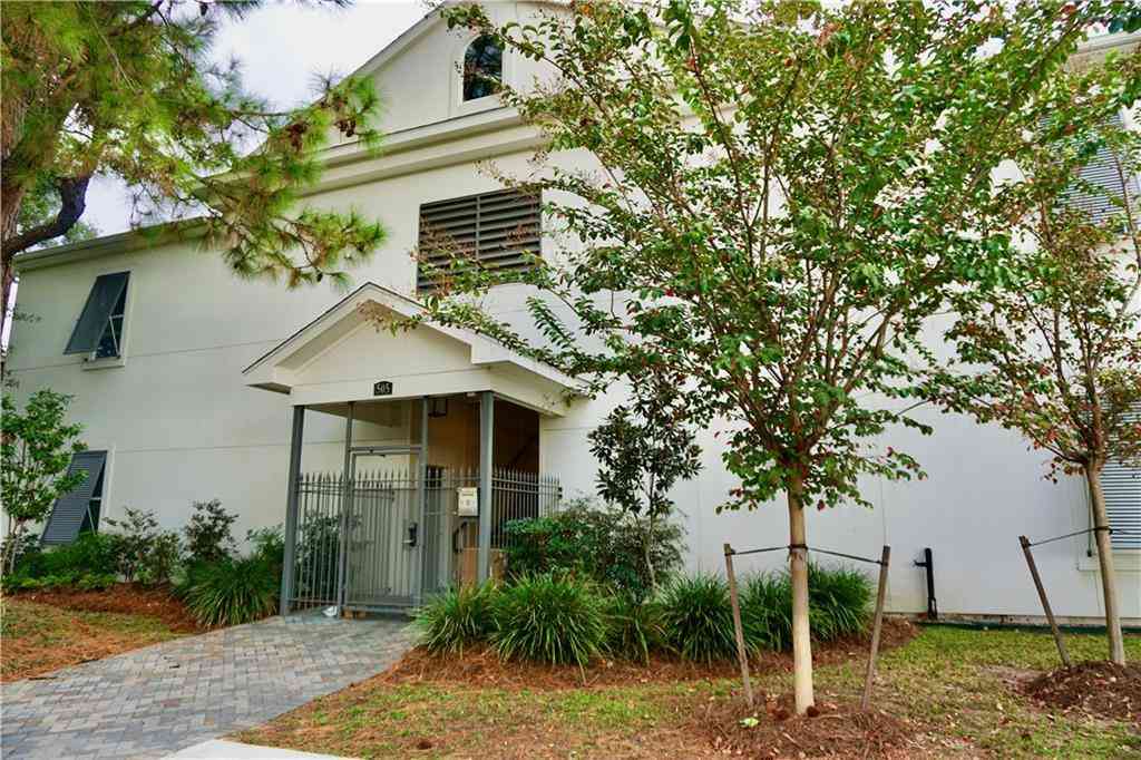 Apartment For Rent - 505 Lake Avenue #11<br/> Metairie, LA 70005