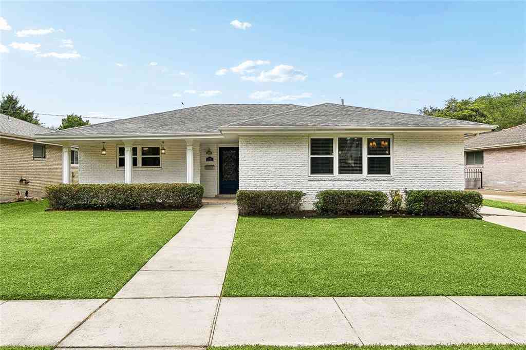 Homes For Sale - 3312 Clifford Drive<br/> Metairie, LA 70002