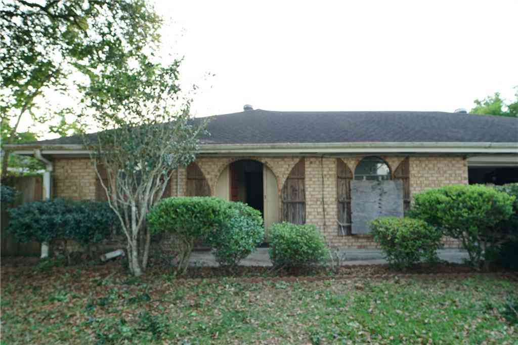 Homes For Sale - 442 Kellogg Avenue<br/> Luling, LA 70070