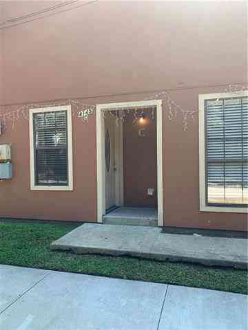 Townhouse For Rent - 4145 Idaho Avenue #D<br/> Kenner, LA 70065