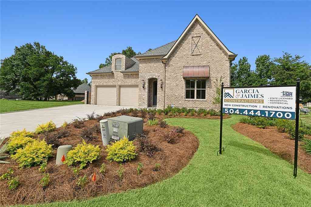 Homes For Sale - 531 Oak Glen Drive<br/> Gretna, LA 70056