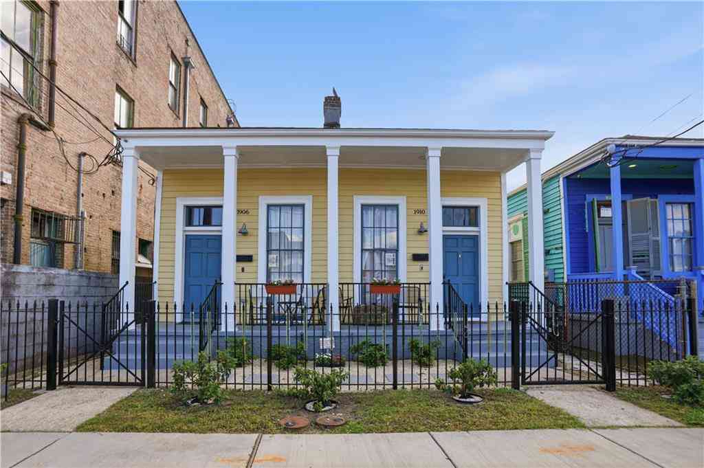 Multifamily For Sale - 1906 10 Josephine Street<br/> New Orleans, LA 70113
