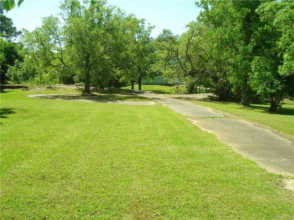 Vacant Land For Sale - 34130 Laurent Road<br/> Slidell, LA 70460