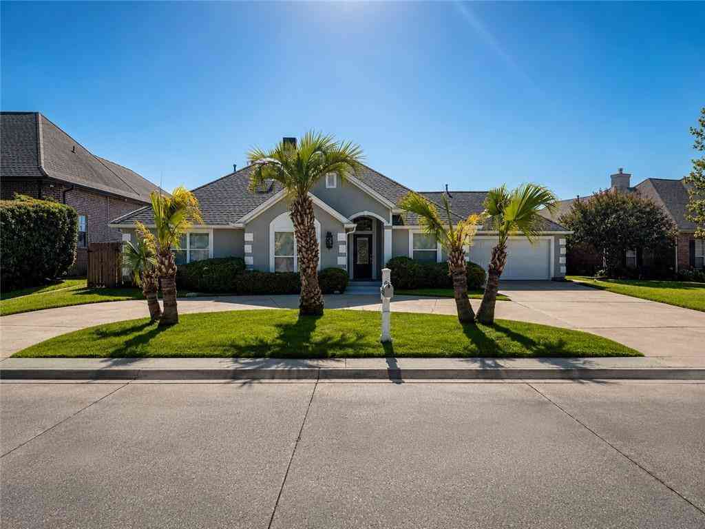 Homes For Sale - 1106 Clipper Drive<br/> Slidell, LA 70458
