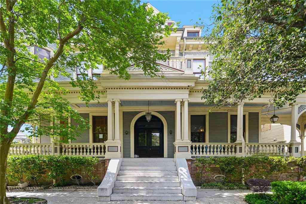 Condo For Sale - 1629 Coliseum Street #2<br/> New Orleans, LA 70130
