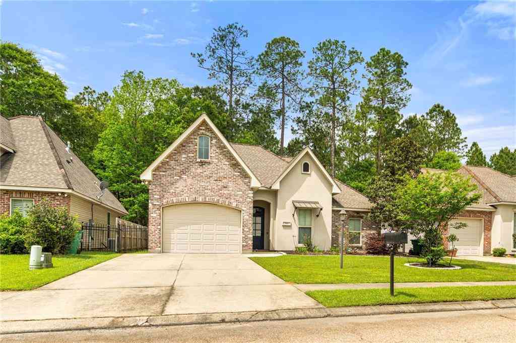 Homes For Sale - 564 Bateleur Way<br/> Covington, LA 70434