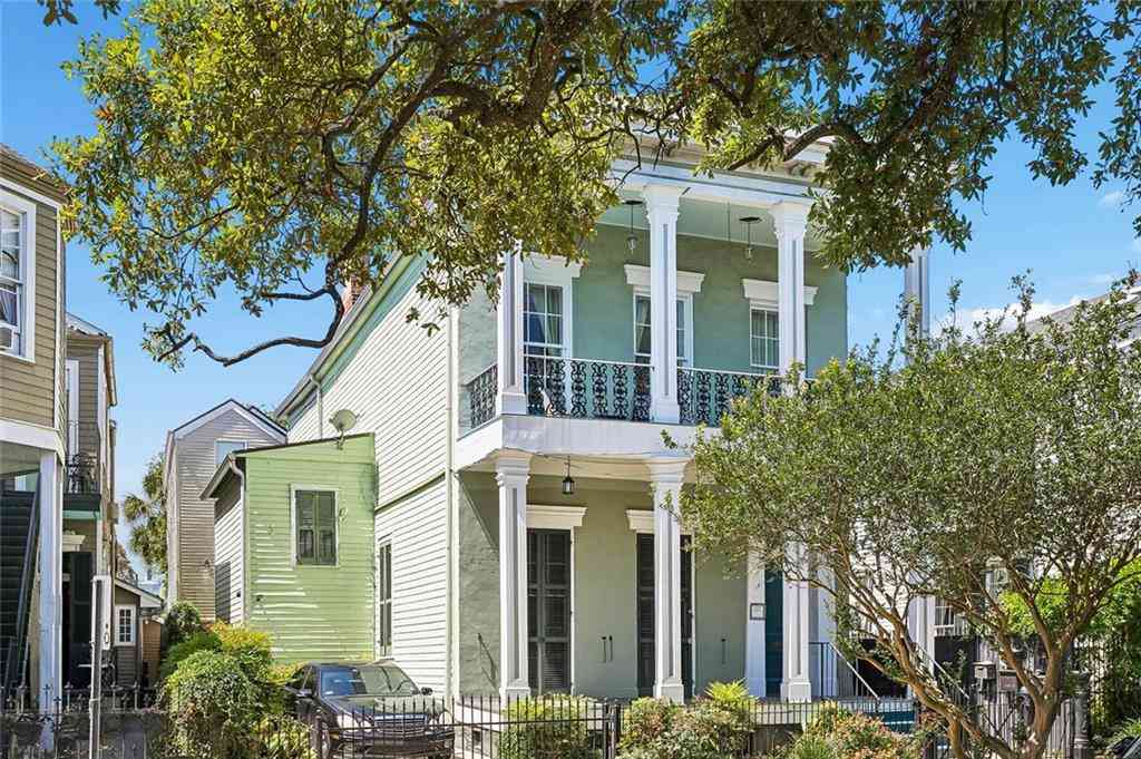 Condo For Sale - 1252 Esplanade Avenue #2<br/> New Orleans, LA 70116