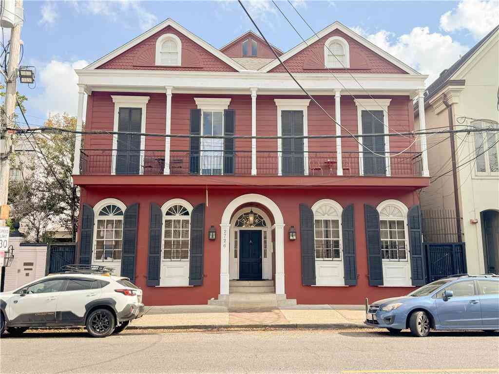 Condo For Rent - 2726 Prytania Street #7<br/> New Orleans, LA 70130