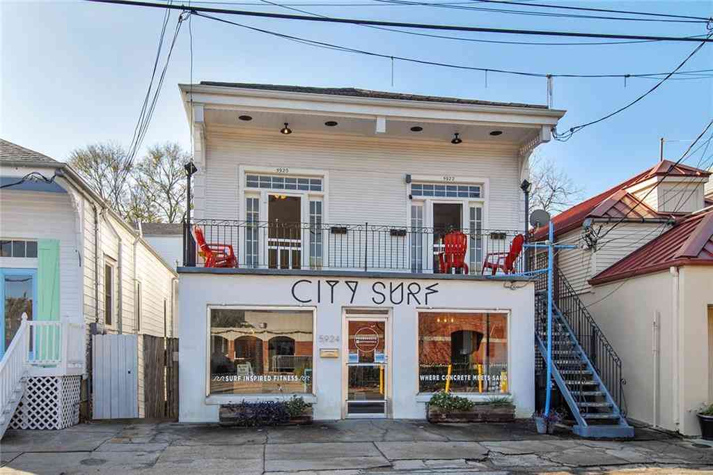 Apartment For Rent - 5922 Magazine Street<br/> New Orleans, LA 70115