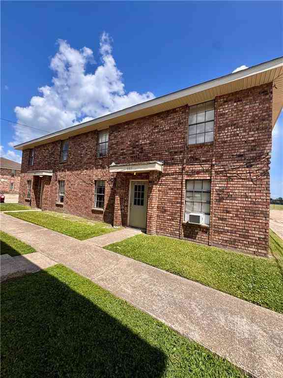 Apartment For Rent - 905 Linda Lane #E<br/> La Place, LA 70068