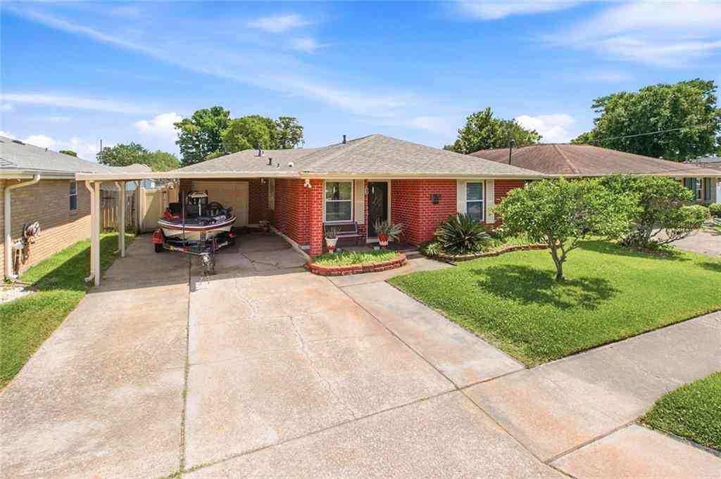 Homes For Sale - 1721 N Bengal Road<br/> Metairie, LA 70003