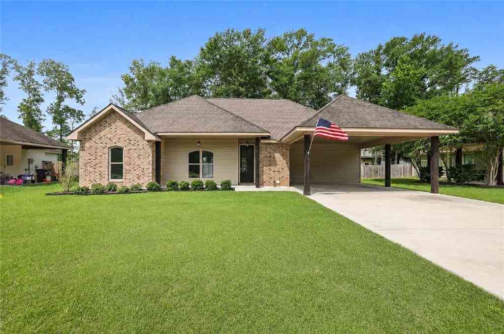Homes For Sale - 41087 Kinkade Drive<br/> Hammond, LA 70403