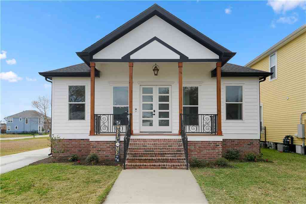 Homes For Sale - 9 Monplaiser Place<br/> New Orleans, LA 70114