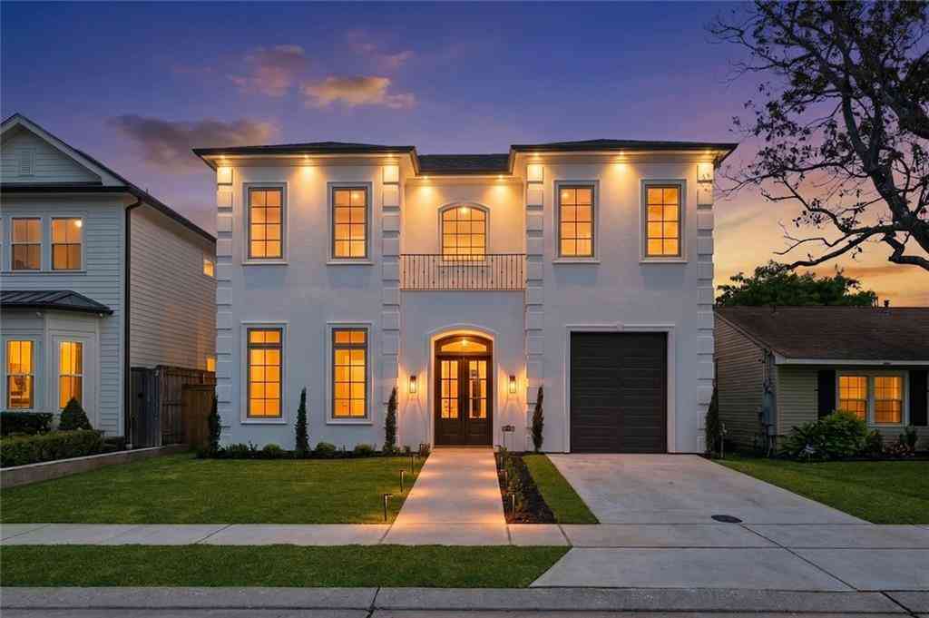 Homes For Sale - 420 Metairie Heights Avenue<br/> Metairie, LA 70001